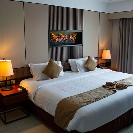 Bless Inn - Near Connaught Place New Delhi Eksteriør bilde