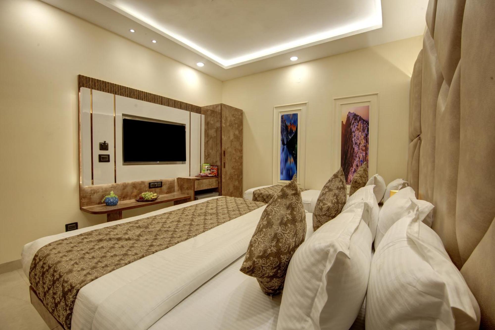 Bless Inn - Near Connaught Place New Delhi Eksteriør bilde