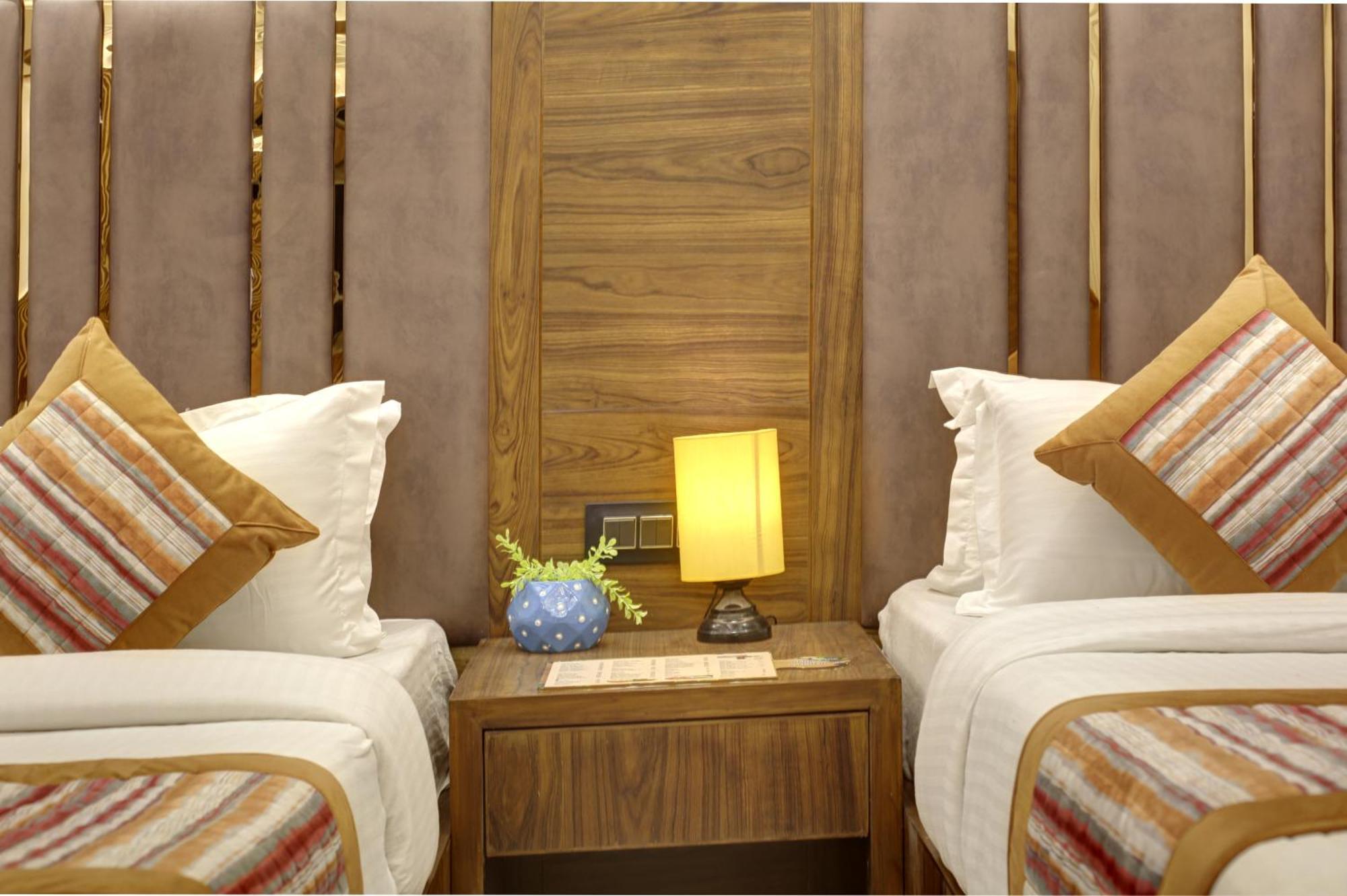 Bless Inn - Near Connaught Place New Delhi Eksteriør bilde